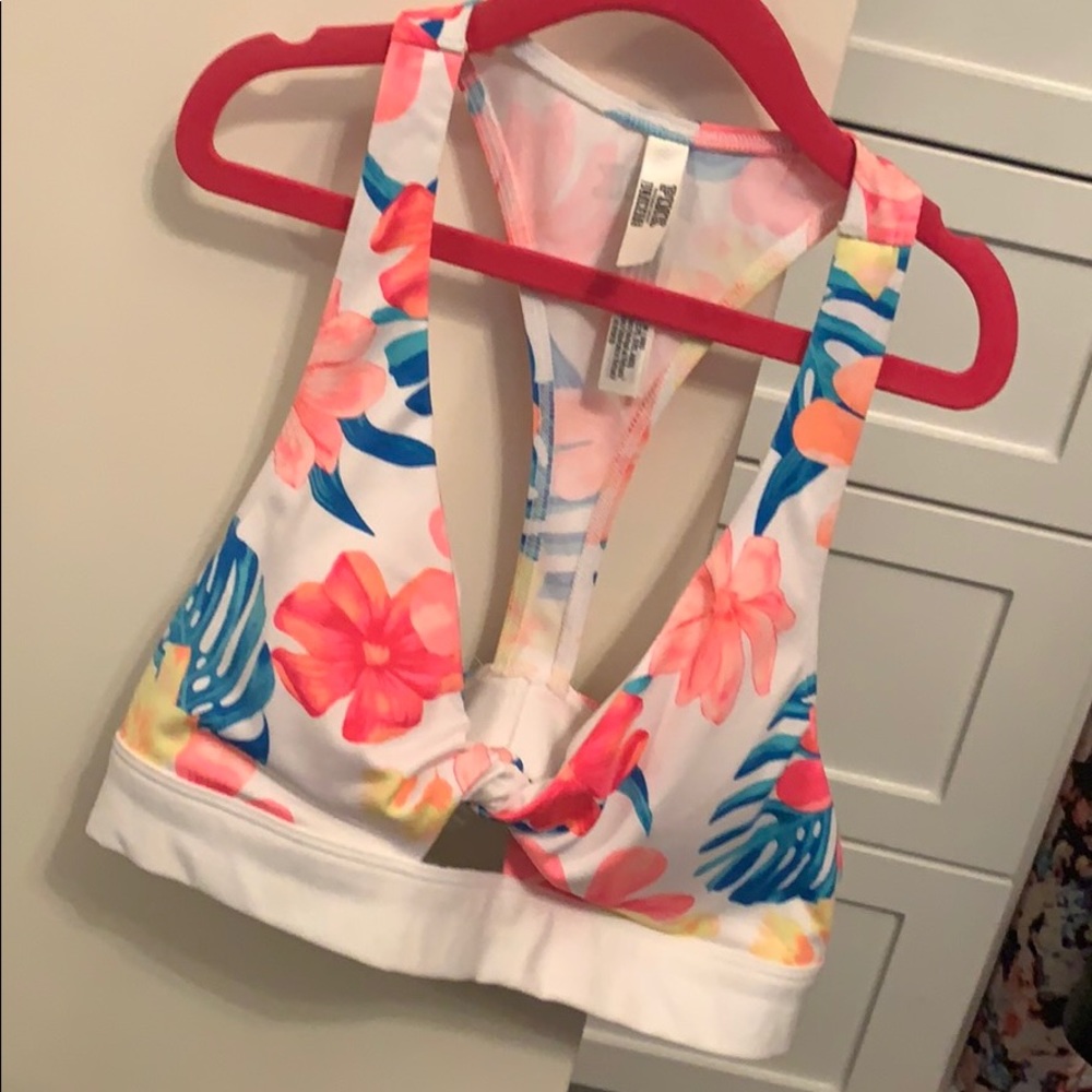 Victoria Secret PINK ultimate bikini top! 🌺👙